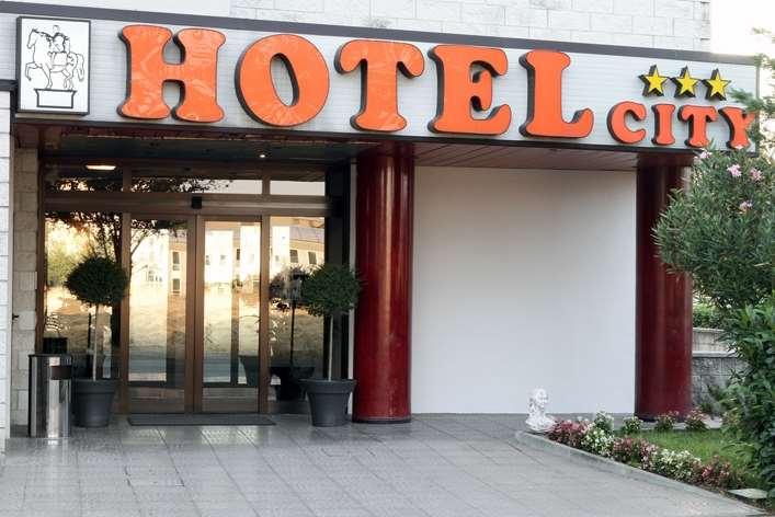Hotel City Пьяченца Экстерьер фото