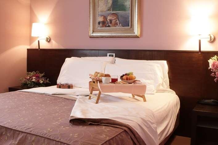 Hotel City Пьяченца Номер фото